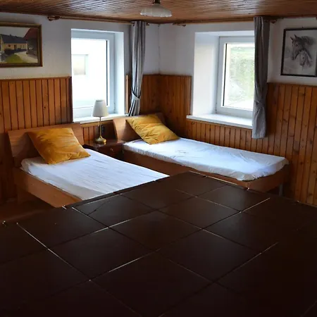 Granny Angela's House Vakantiehuis Grosuplje